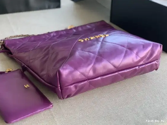 First Bag Ru CHANEL LARGE 22 HANDBAG 0610